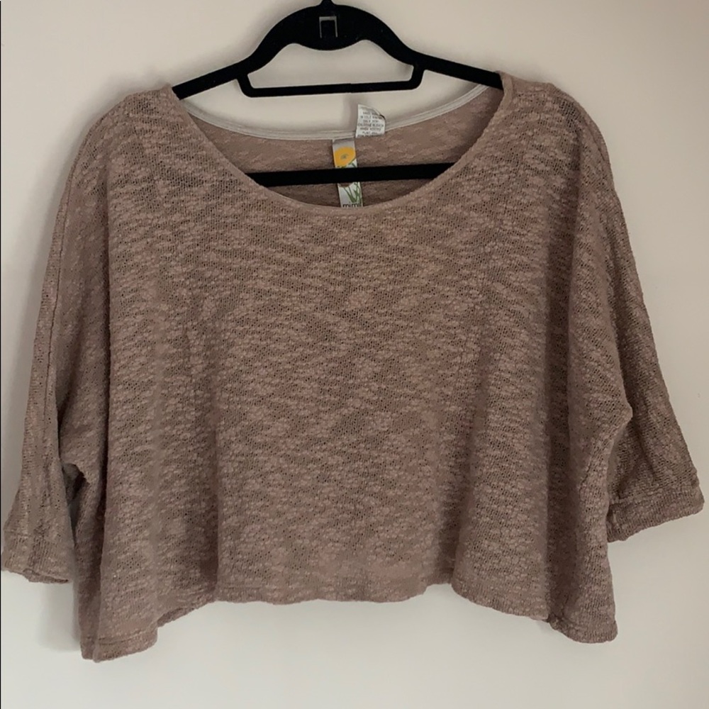 Cropped sweater top